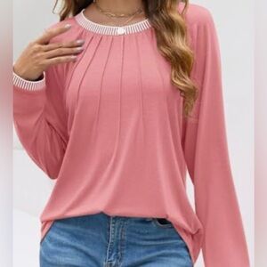 NWT Women MEROKEETY lightweight Pink Long Sleeve Pleated Round Neck Top